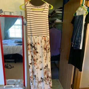 Boutique maxi dress